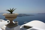 Important reasons why you should choose Santorini for your vacations